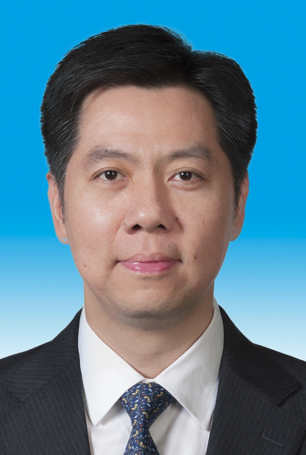 蔡东.png