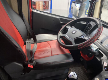 第一物流网|511公里跟车记：“英雄”司机点赞三一道依茨D12