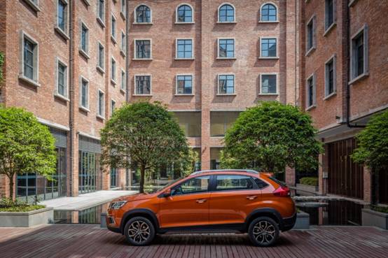 经济日报-中国经济网|瑞虎3x质享版:成年人从不做选择,颜值动力性价比我都要