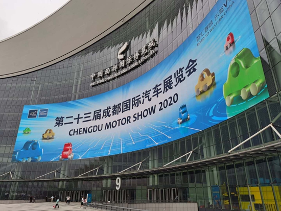 经济日报-中国经济网 王跃跃|跃跃哲谈:＂向死而生＂,自主品牌在产业变局中锻造韧性