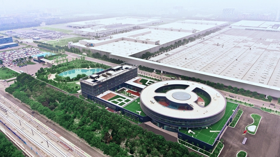 经济日报-中国经济网|绿色循环低碳发展，北京奔驰打造持续竞争力