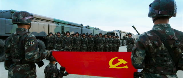 新华社|致敬最美 奋斗强军